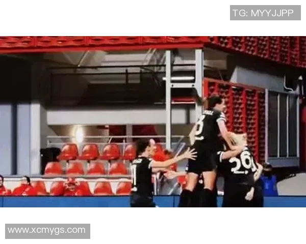 球星精彩转场庆祝时刻：足球场上的激情与荣耀